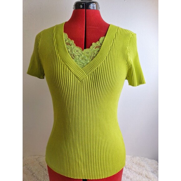 AUGUST SILK Y2K Ribbed Sweater Top Women's Large Lace Trim V-Neck Short Sleeve - Picture 1 of 7